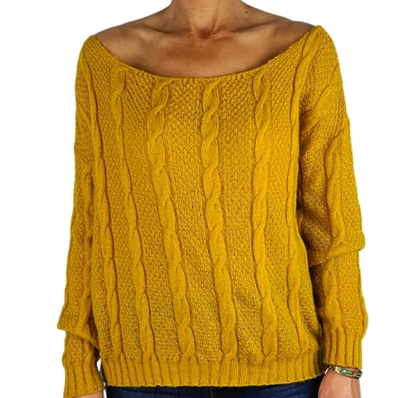 Misguided Scoop Neck Sweater Size Medium Yellow - Picture 1 of 6